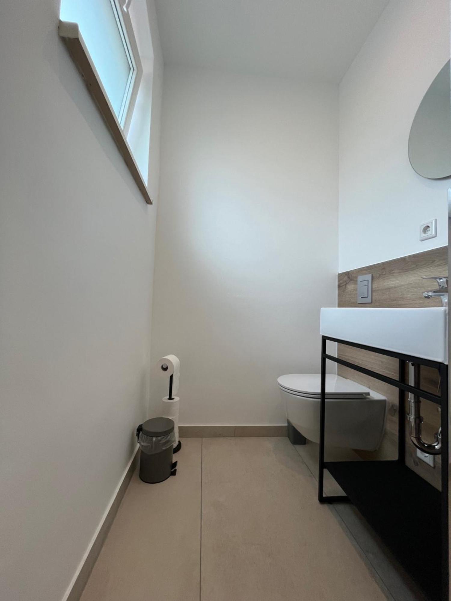 Remise 23A - 2Schlafzimmer Unterkunft Fuer 4-Koepfige Familie Schönefeld Exteriör bild