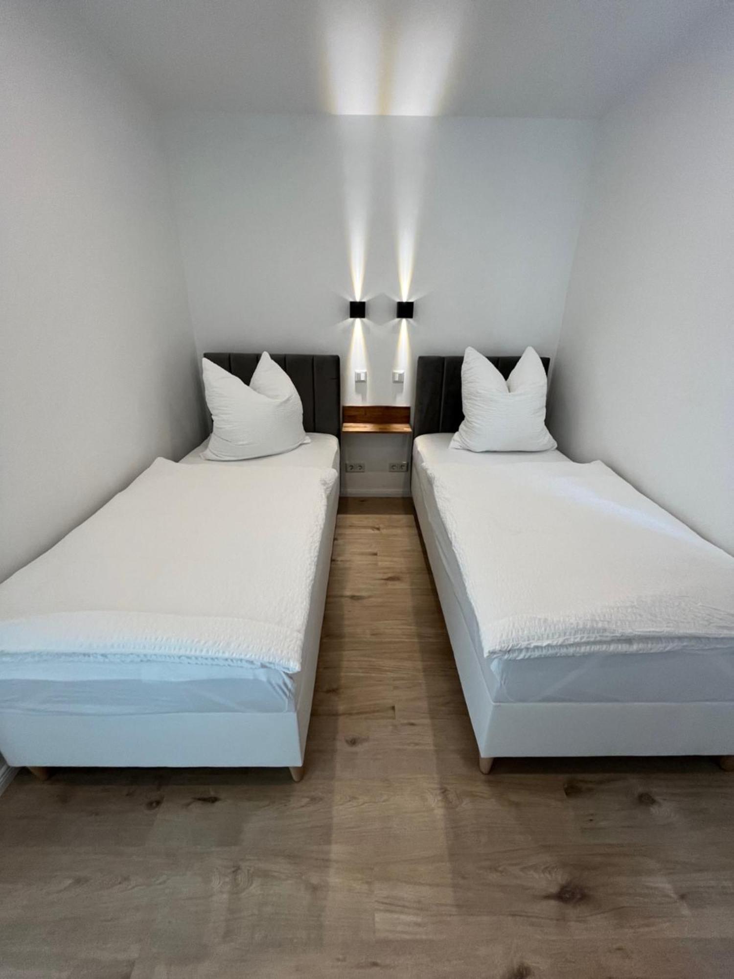 Remise 23A - 2Schlafzimmer Unterkunft Fuer 4-Koepfige Familie Schönefeld Exteriör bild