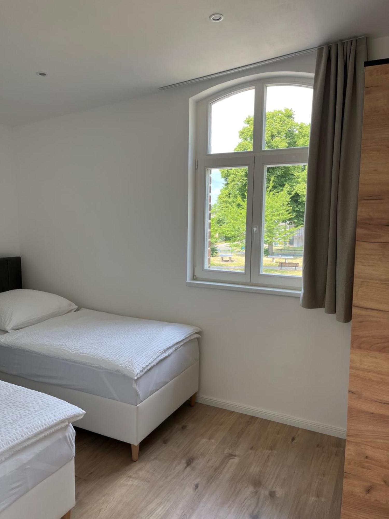 Remise 23A - 2Schlafzimmer Unterkunft Fuer 4-Koepfige Familie Schönefeld Exteriör bild