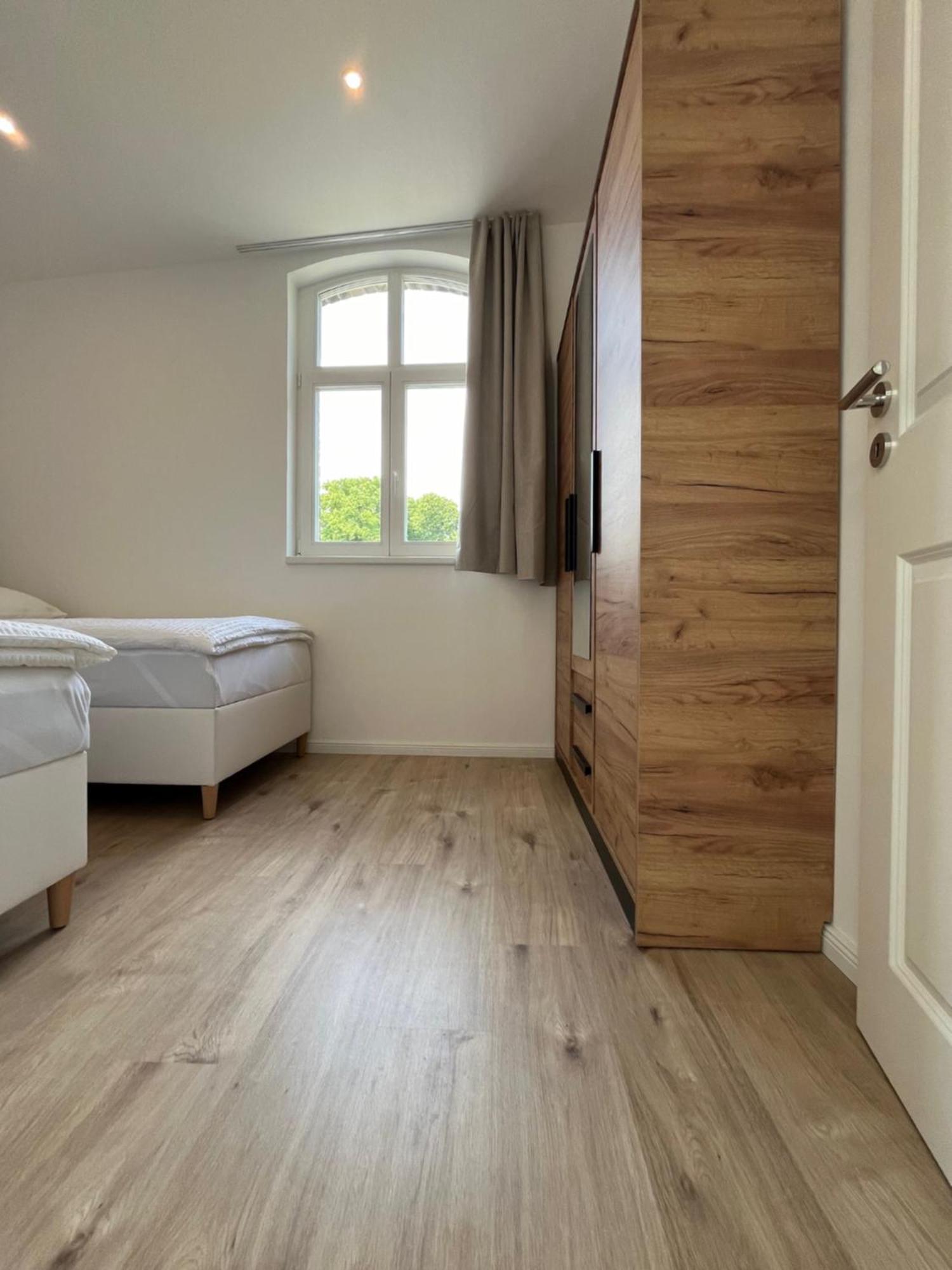 Remise 23A - 2Schlafzimmer Unterkunft Fuer 4-Koepfige Familie Schönefeld Exteriör bild